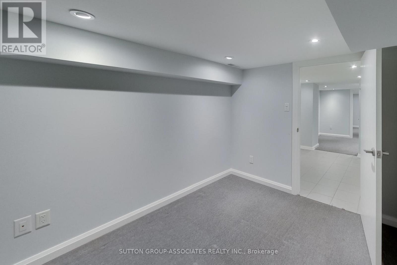 479 Rushton Road, Toronto, Ontario  M6C 2Y4 - Photo 31 - C12977828