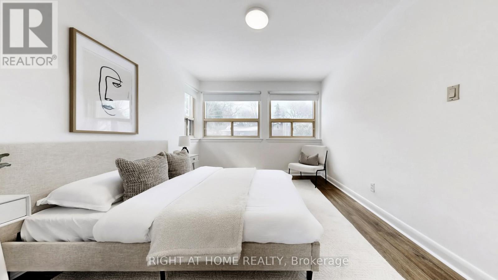 33 Sanderling Place, Toronto, Ontario  M3C 2J2 - Photo 18 - C12977884