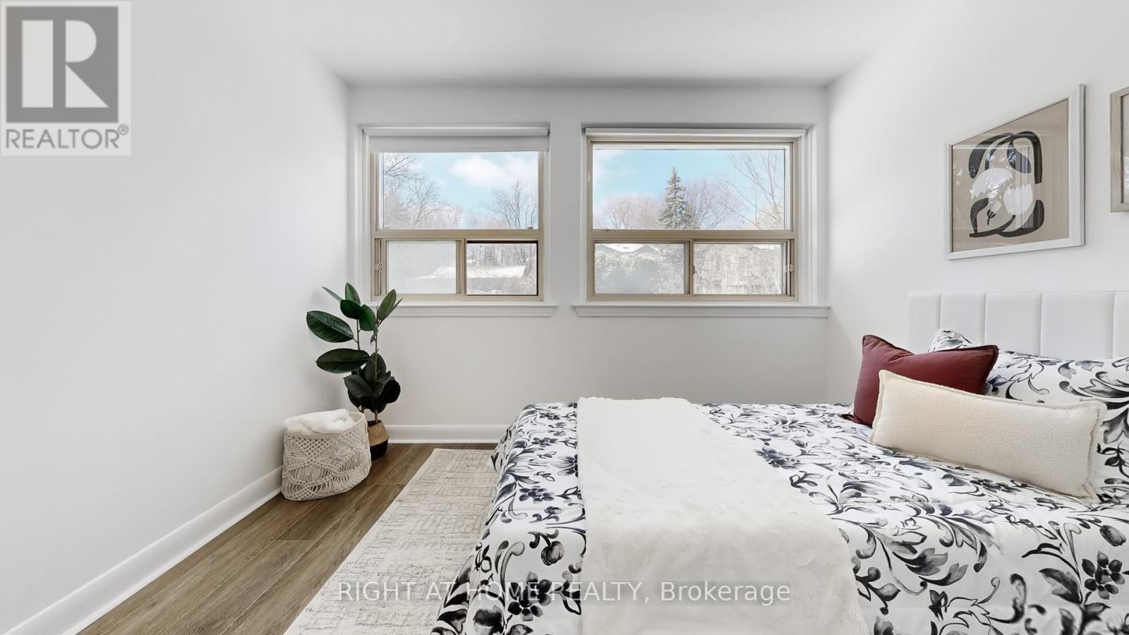 33 Sanderling Place, Toronto, Ontario  M3C 2J2 - Photo 21 - C12977884