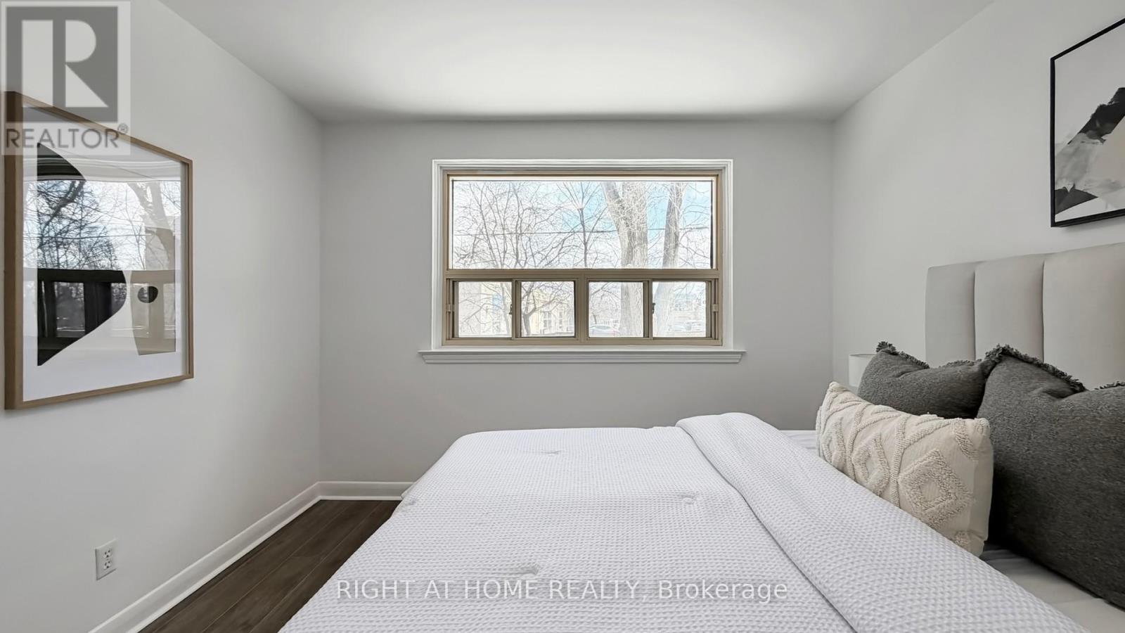 33 Sanderling Place, Toronto, Ontario  M3C 2J2 - Photo 24 - C12977884