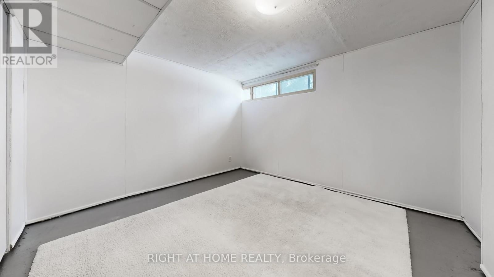 33 Sanderling Place, Toronto, Ontario  M3C 2J2 - Photo 36 - C12977884