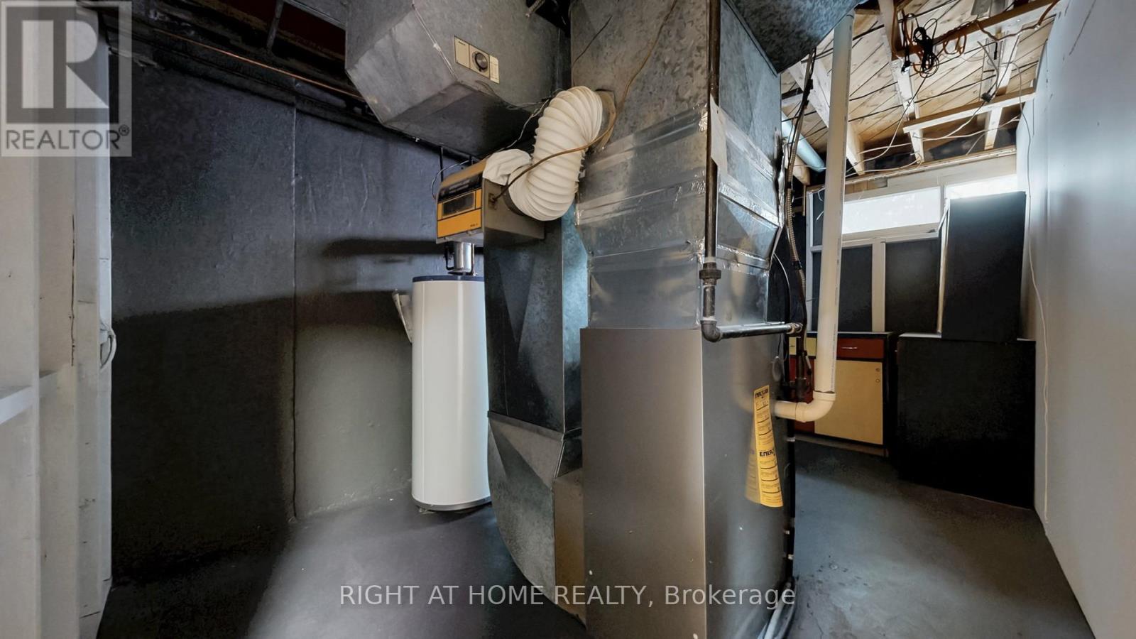 33 Sanderling Place, Toronto, Ontario  M3C 2J2 - Photo 45 - C12977884