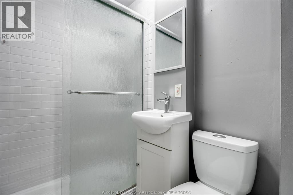 3759 Whitney, Windsor, Ontario  N9C 2C5 - Photo 14 - 26007589