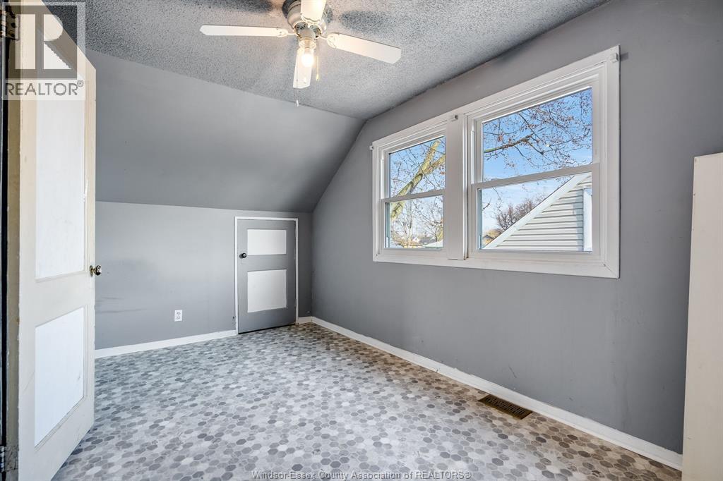 3759 Whitney, Windsor, Ontario  N9C 2C5 - Photo 16 - 26007589