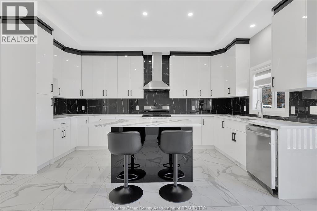 1320 Grand Marais Road East, Windsor, Ontario  N8W 1W2 - Photo 11 - 26007549