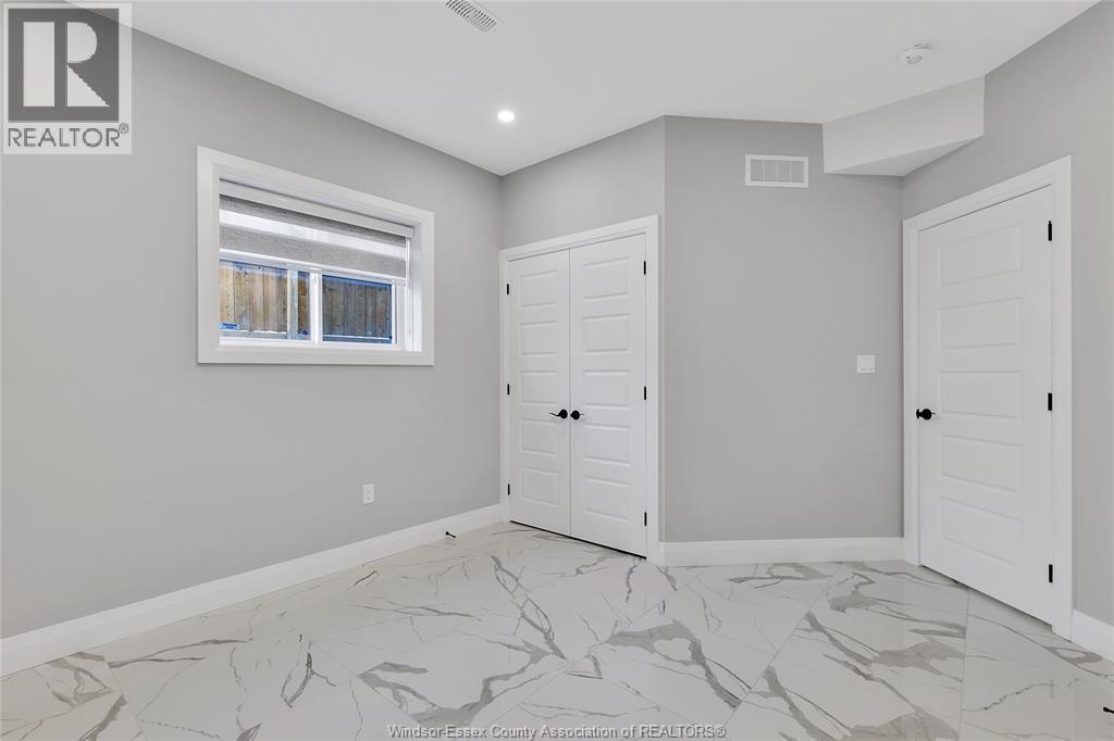 1320 Grand Marais Road East, Windsor, Ontario  N8W 1W2 - Photo 32 - 26007549