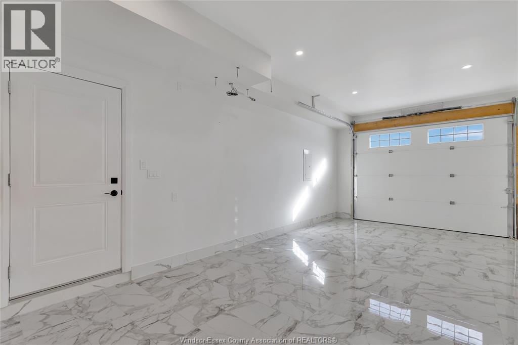 1320 Grand Marais Road East, Windsor, Ontario  N8W 1W2 - Photo 36 - 26007549