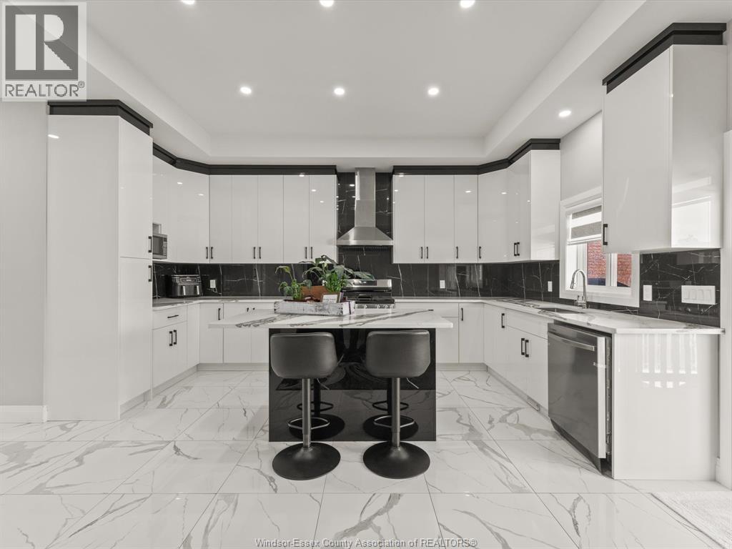 1320 Grand Marais Road East, Windsor, Ontario  N8W 1W2 - Photo 8 - 26007547