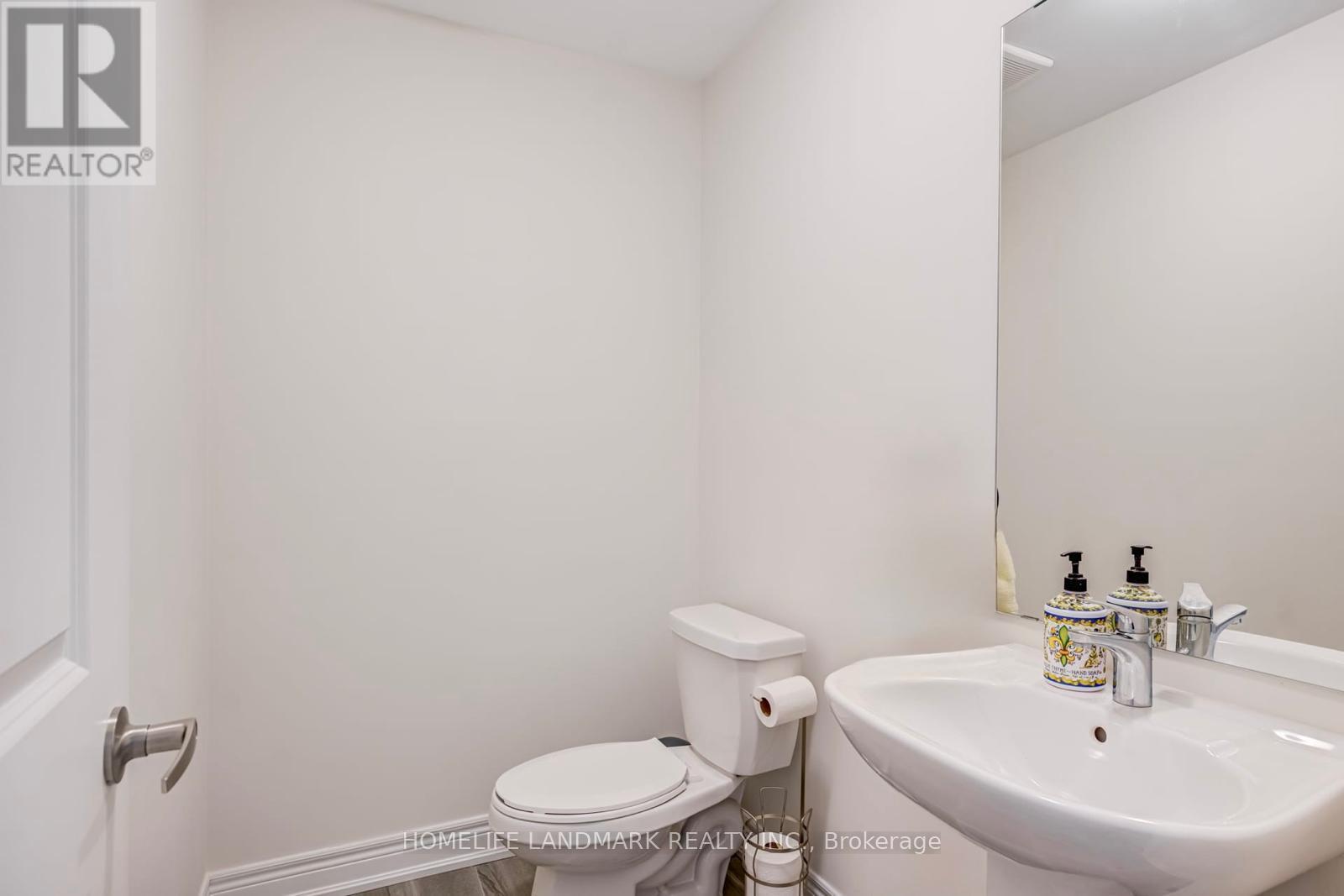 2844 Whites Road, Pickering, Ontario  L1X 0R6 - Photo 5 - E12977852