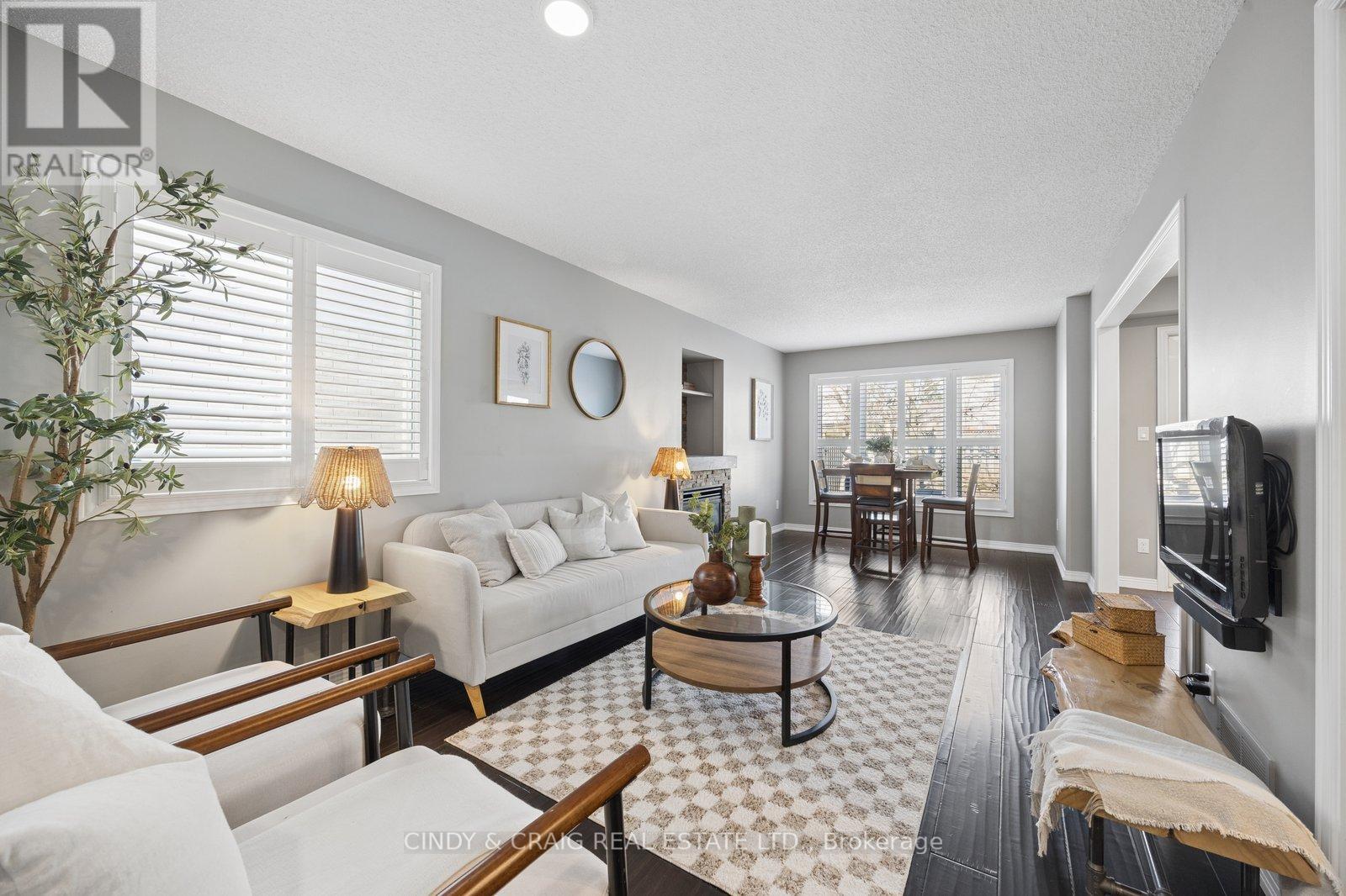 90 Fieldcrest Avenue, Clarington, Ontario  L1E 2Y9 - Photo 3 - E12977908