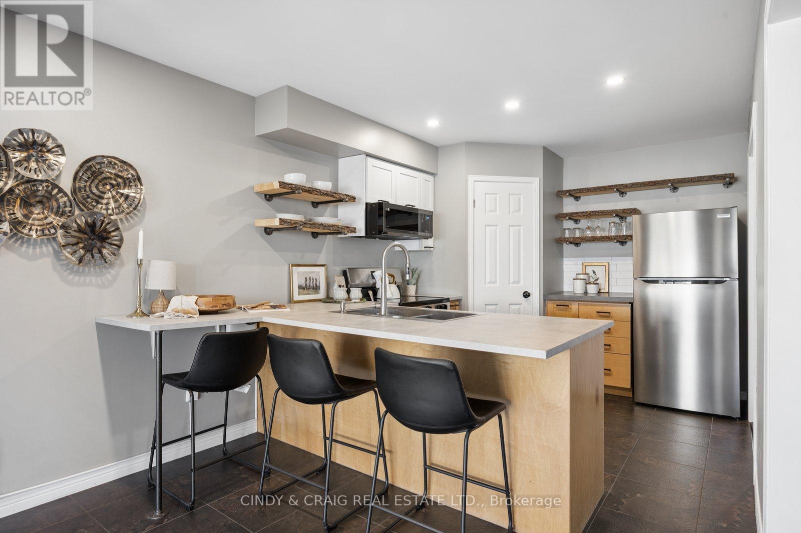 90 Fieldcrest Avenue, Clarington, Ontario  L1E 2Y9 - Photo 5 - E12977908