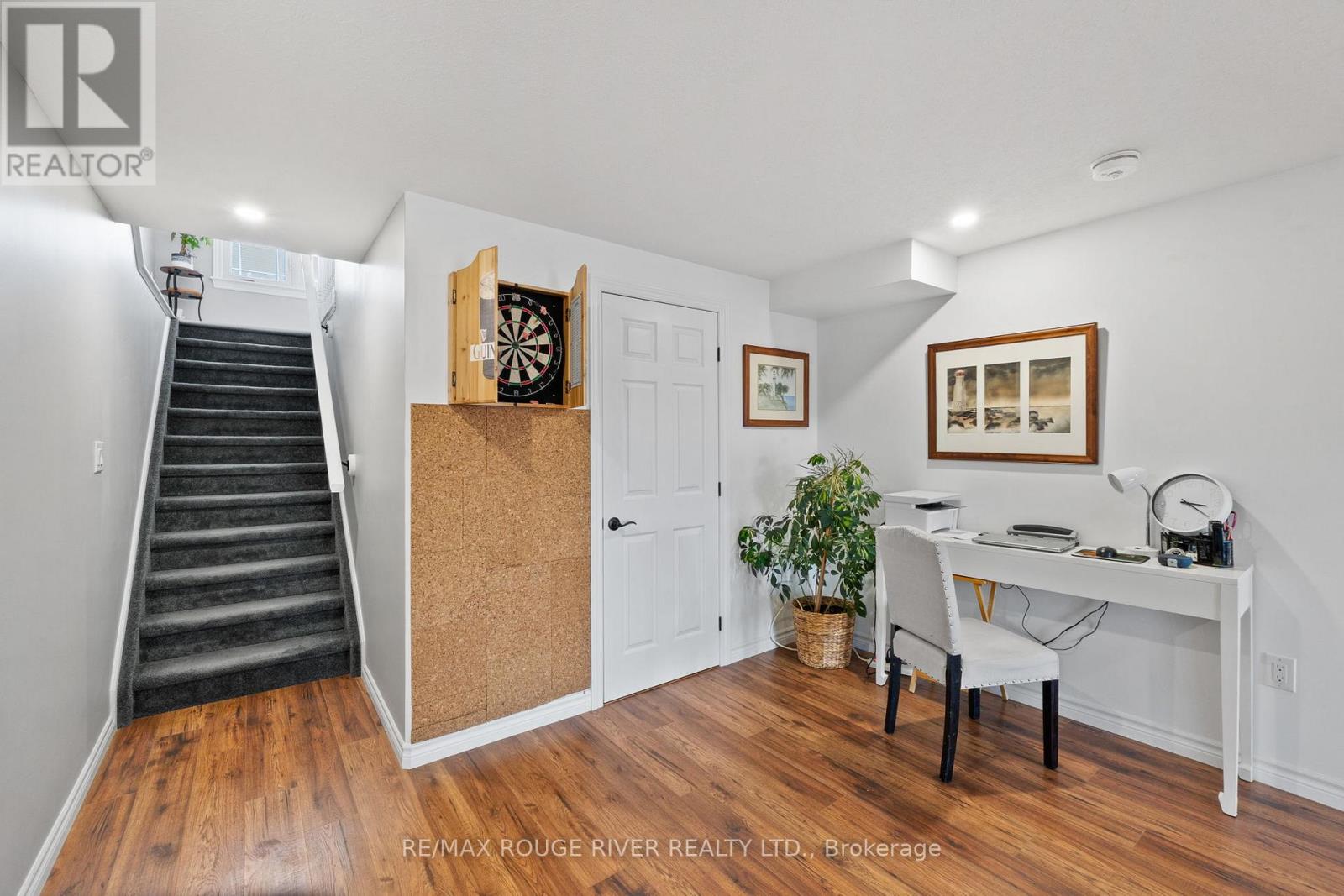 124 Brennan Crescent, Loyalist, Ontario K0H 2H0 - Photo 30 - X12977872