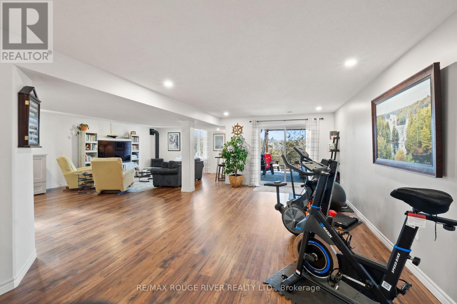 124 Brennan Crescent, Loyalist, Ontario K0H 2H0 - Photo 33 - X12977872