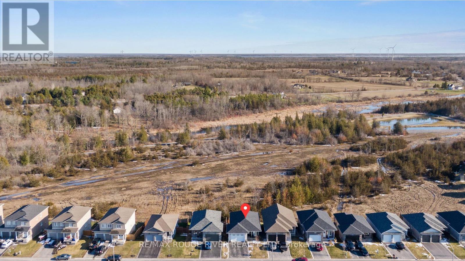 124 Brennan Crescent, Loyalist, Ontario K0H 2H0 - Photo 3 - X12977872