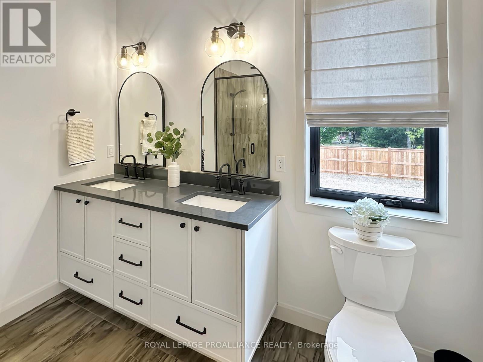 37 Deerview Drive, Quinte West, Ontario  K8V 5P4 - Photo 26 - X12538132