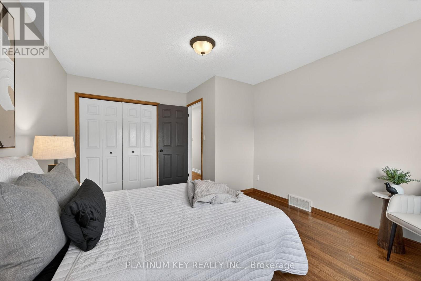 Photo 13 of 31 for 229 Southfield Drive