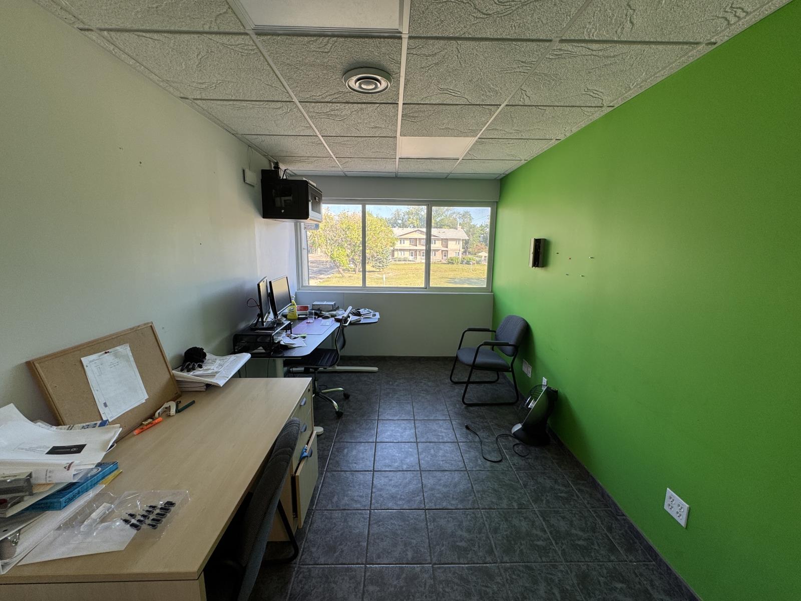 100 100, 10325-10335  95 Street Nw, Edmonton, Alberta  T5H 2B6 - Photo 10 - 44673312