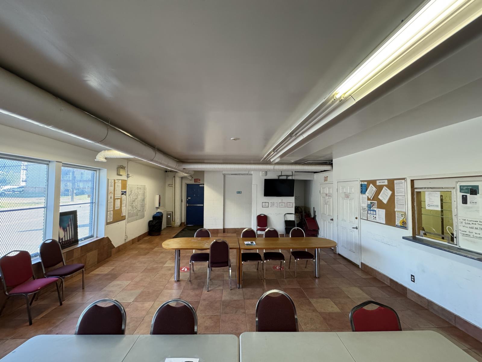 100 100, 10325-10335  95 Street Nw, Edmonton, Alberta  T5H 2B6 - Photo 18 - 44673312