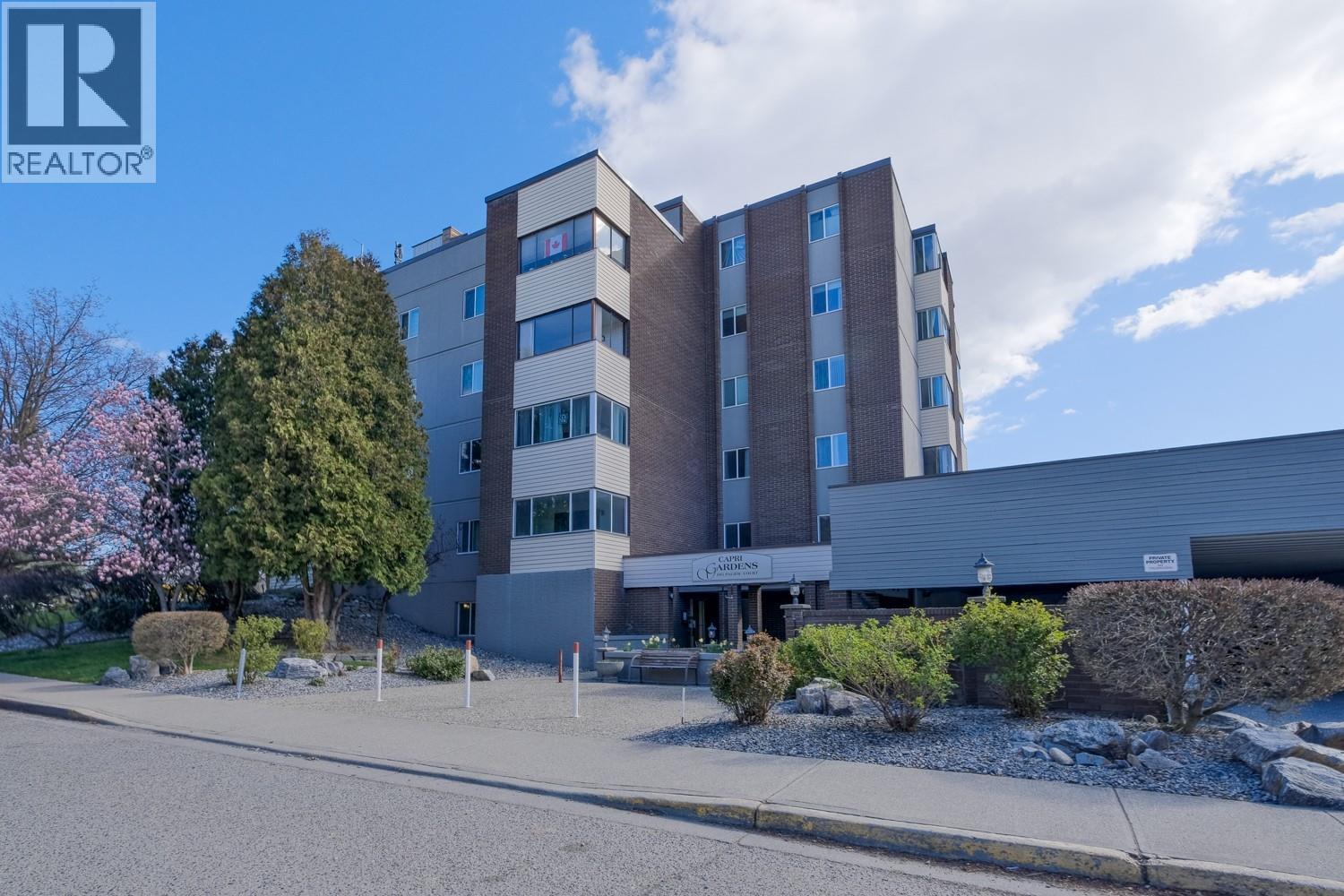 1915 Pacific Court Unit# 401, Kelowna, British Columbia