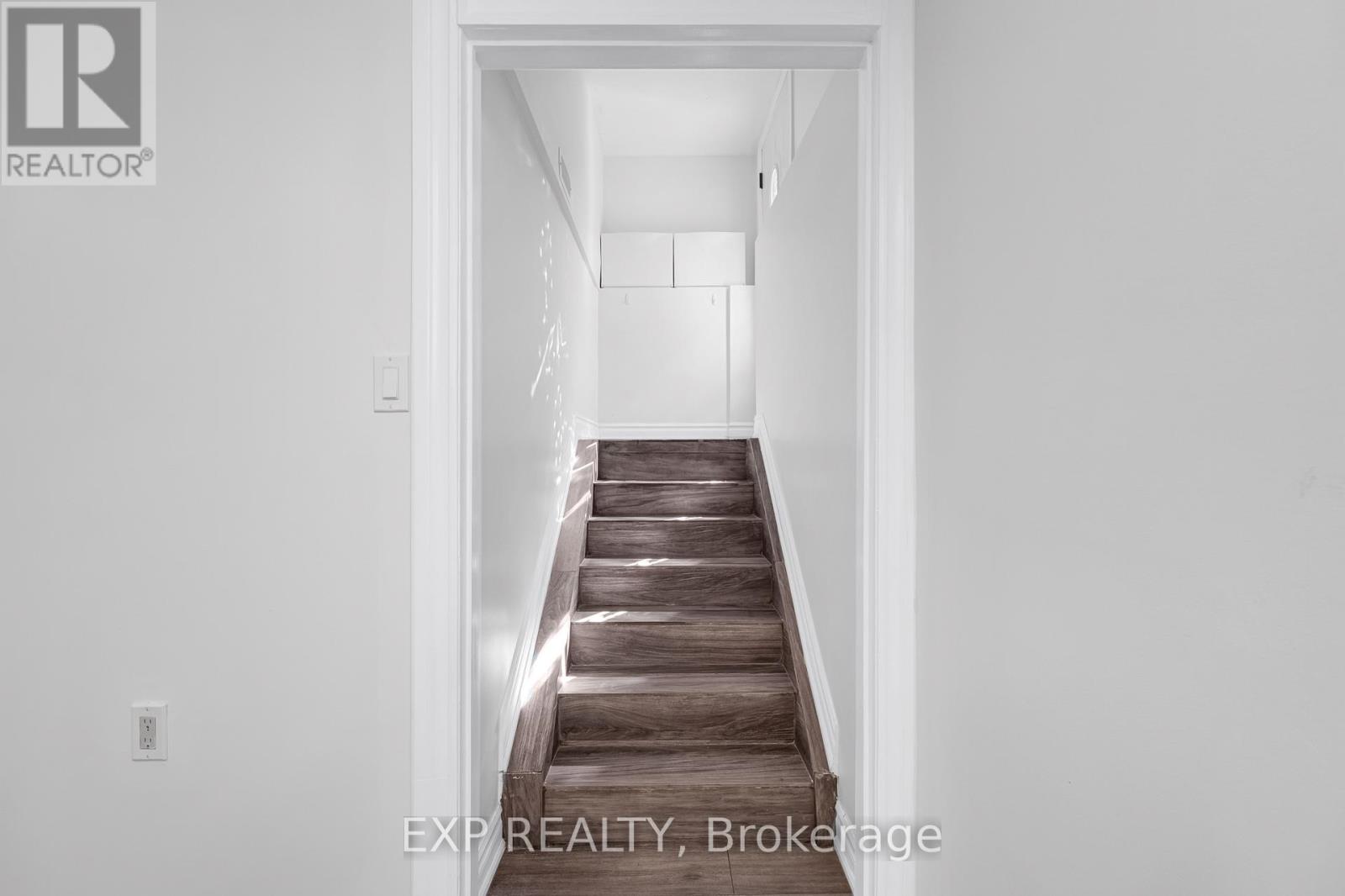 20 Longview Drive, Bradford West Gwillimbury (Bradford), Ontario  L3Z 2H2 - Photo 39 - N12975096