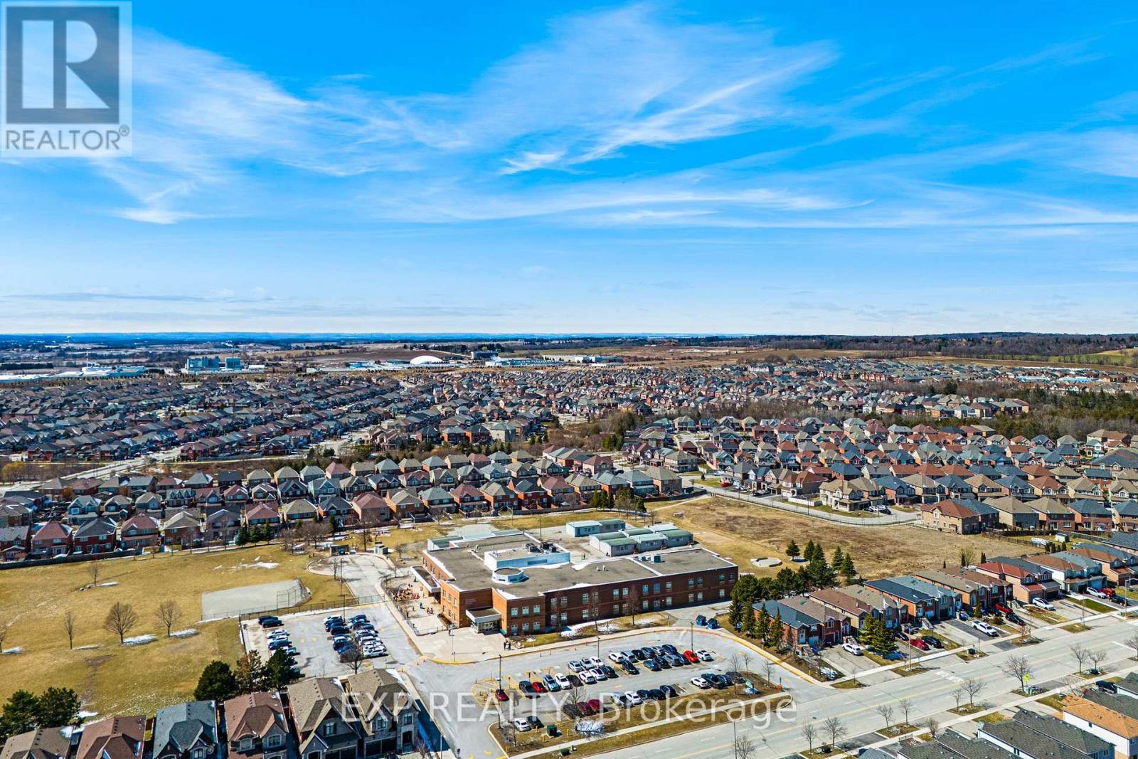 20 Longview Drive, Bradford West Gwillimbury (Bradford), Ontario  L3Z 2H2 - Photo 48 - N12975096