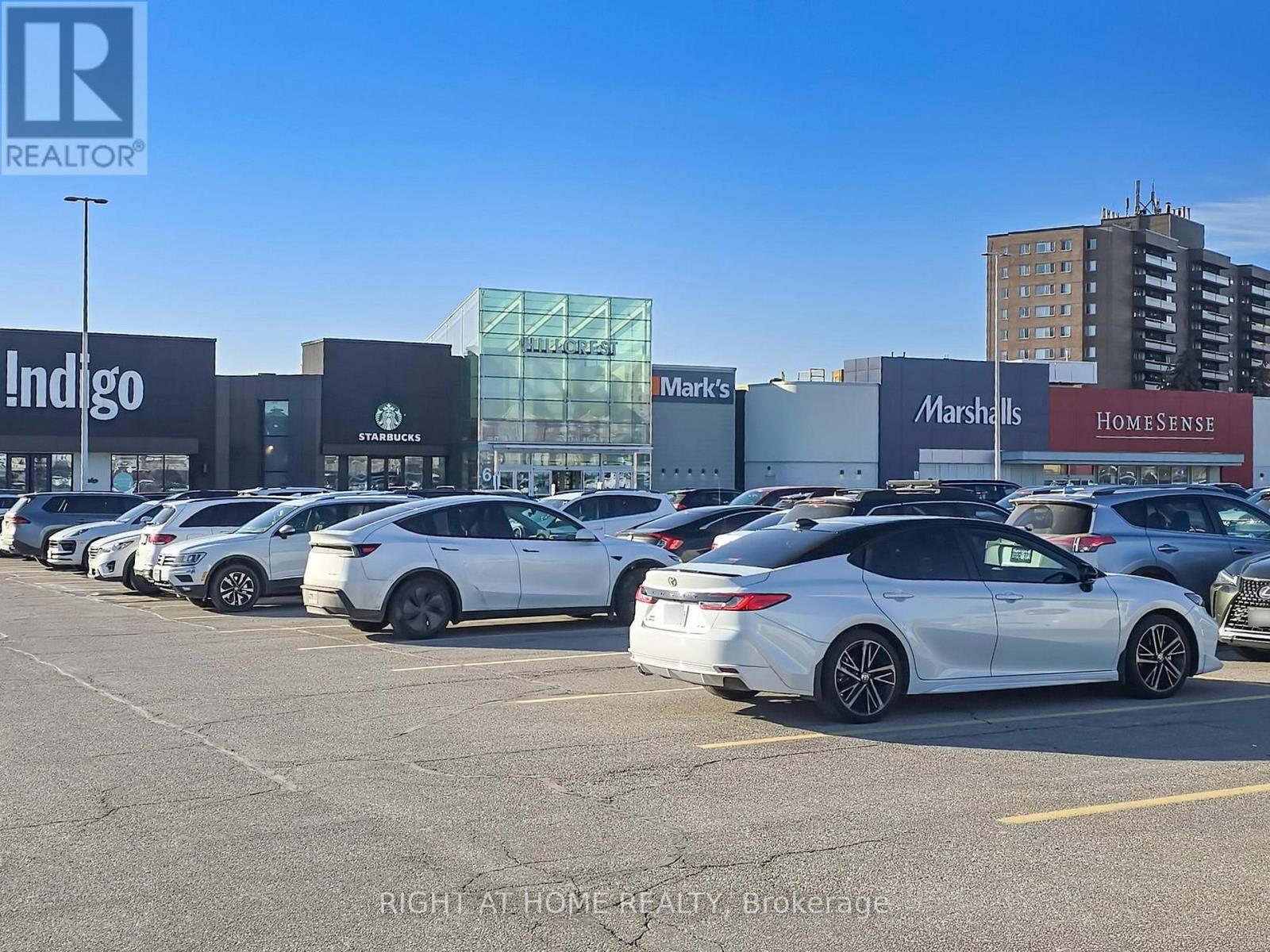 50 Rathfon Crescent, Richmond Hill, Ontario  L4C 5B7 - Photo 49 - N12977766