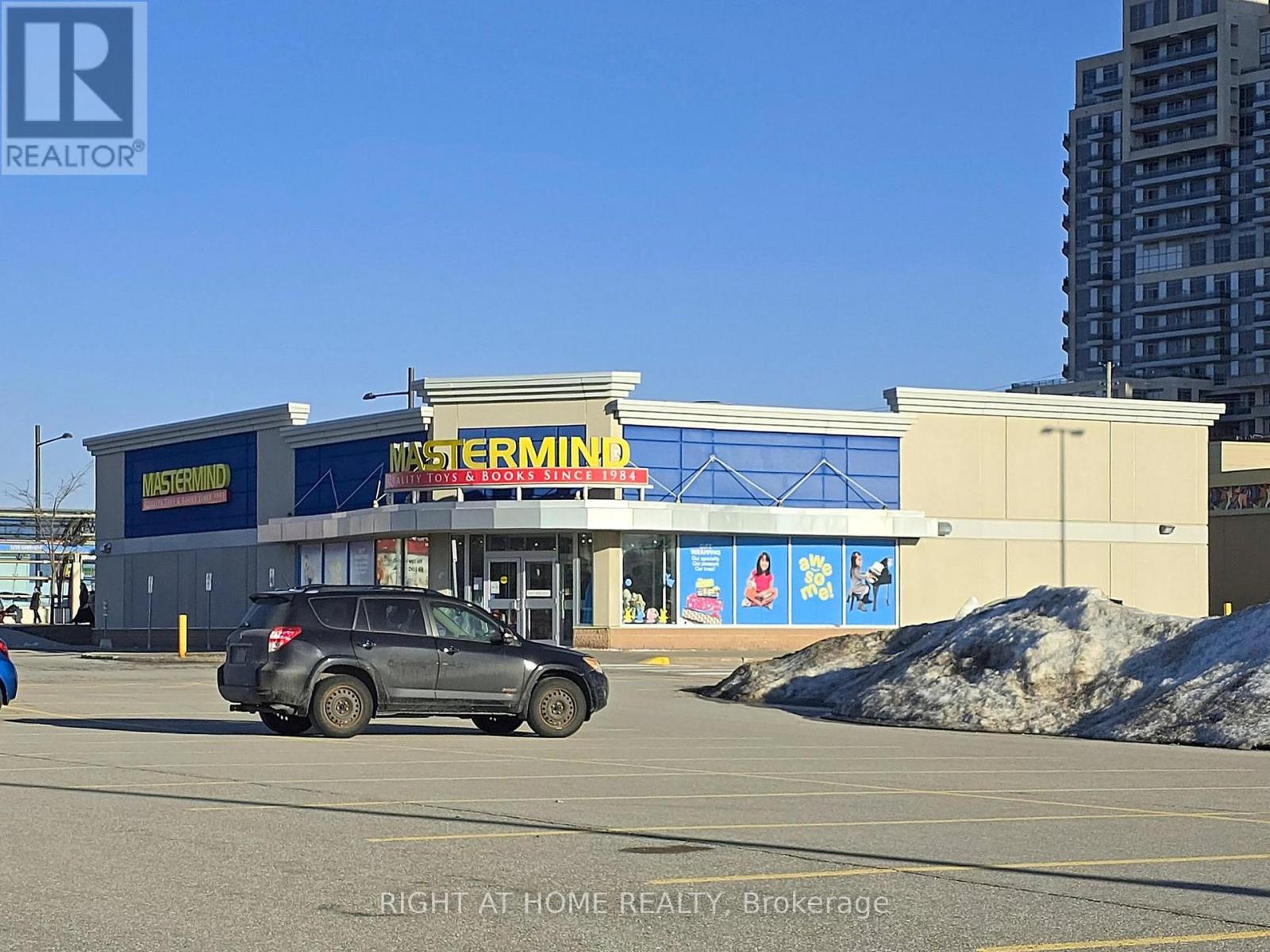 50 Rathfon Crescent, Richmond Hill, Ontario  L4C 5B7 - Photo 50 - N12977766