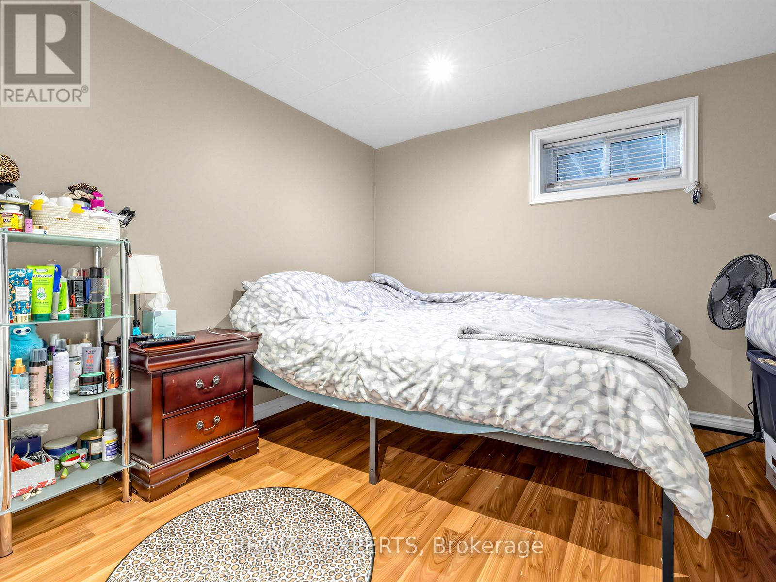 126 Longford Drive, Newmarket, Ontario  L3Y 2Y5 - Photo 26 - N12977768