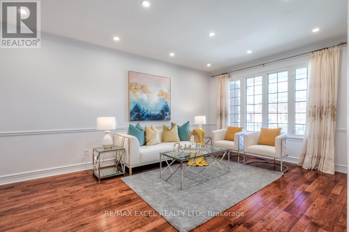 310 Raymerville Drive, Markham, Ontario  L3P 6N9 - Photo 4 - N12977786