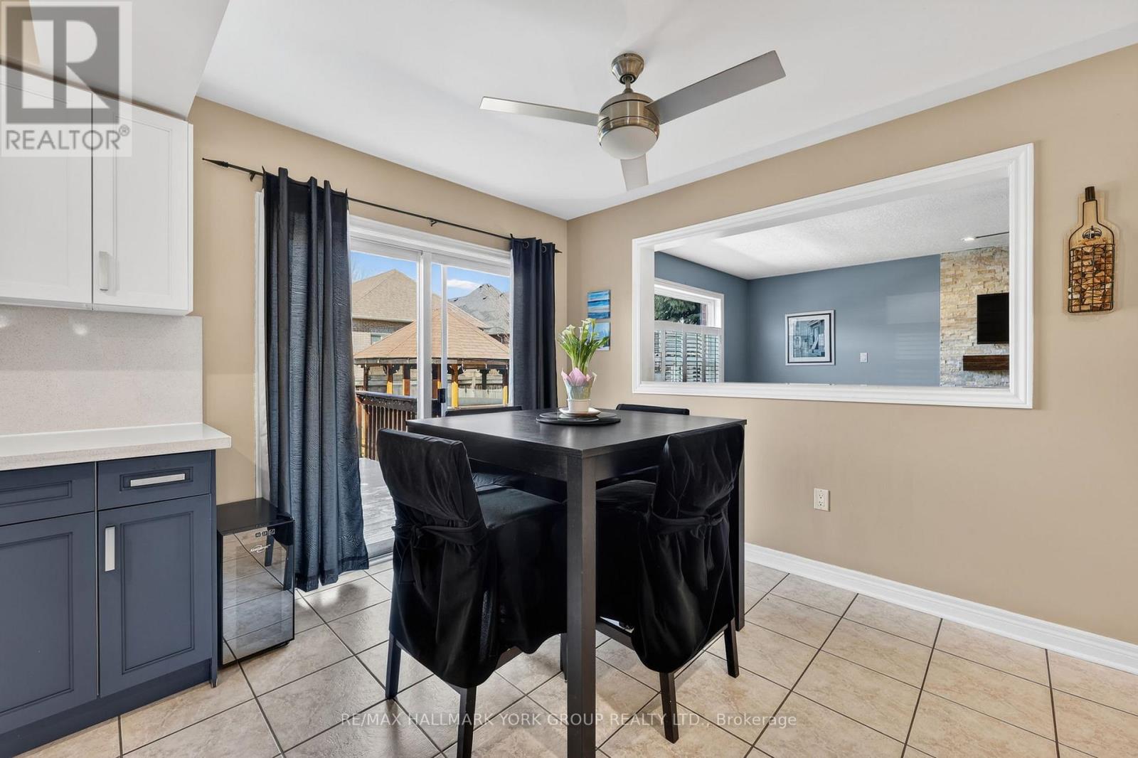 54 Bambi Crescent, Georgina, Ontario  L4P 4C6 - Photo 11 - N12977882