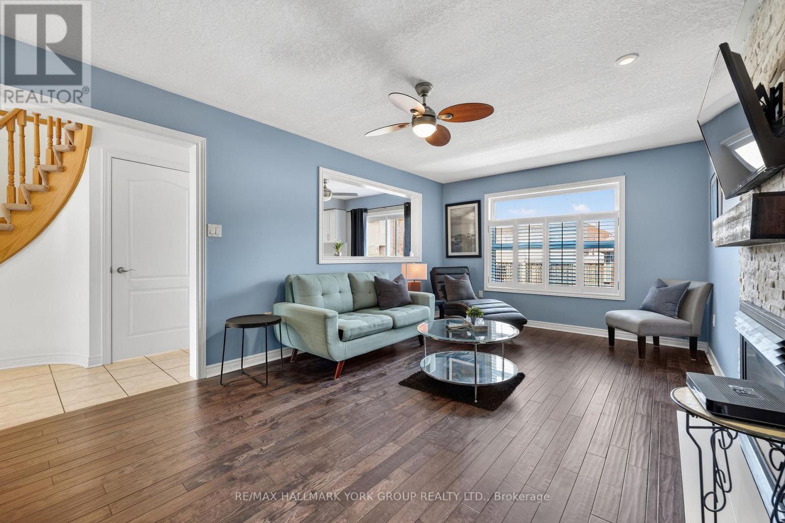 54 Bambi Crescent, Georgina, Ontario  L4P 4C6 - Photo 18 - N12977882