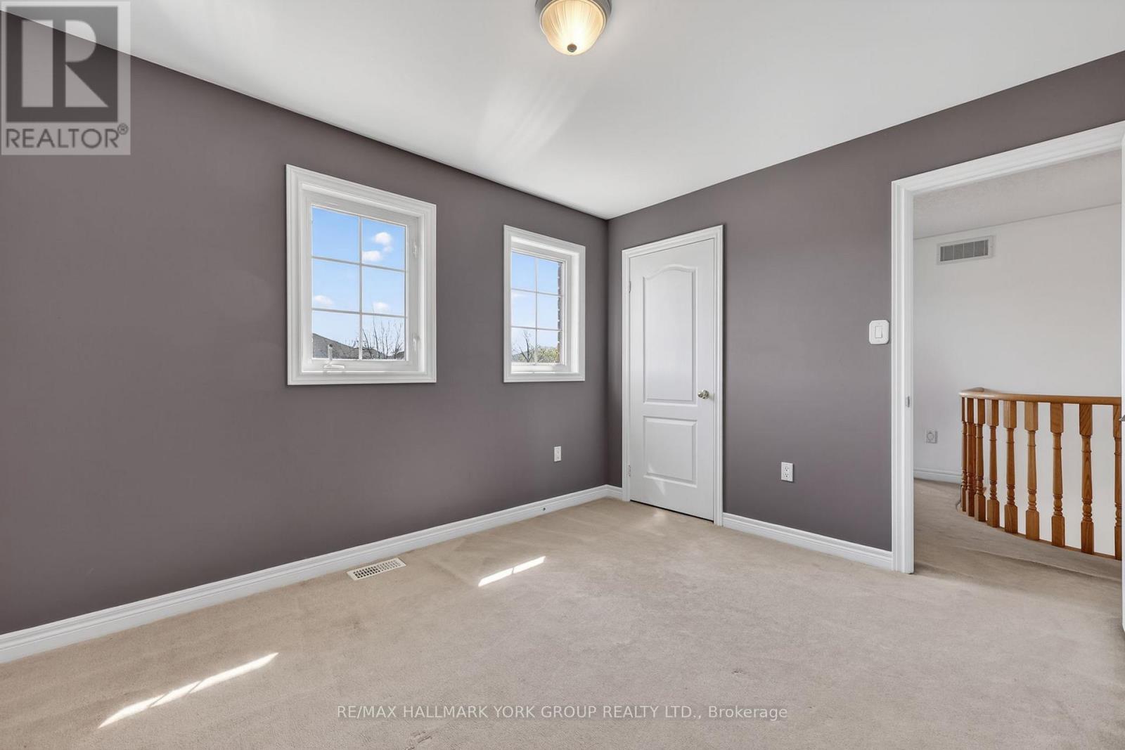 54 Bambi Crescent, Georgina, Ontario  L4P 4C6 - Photo 27 - N12977882