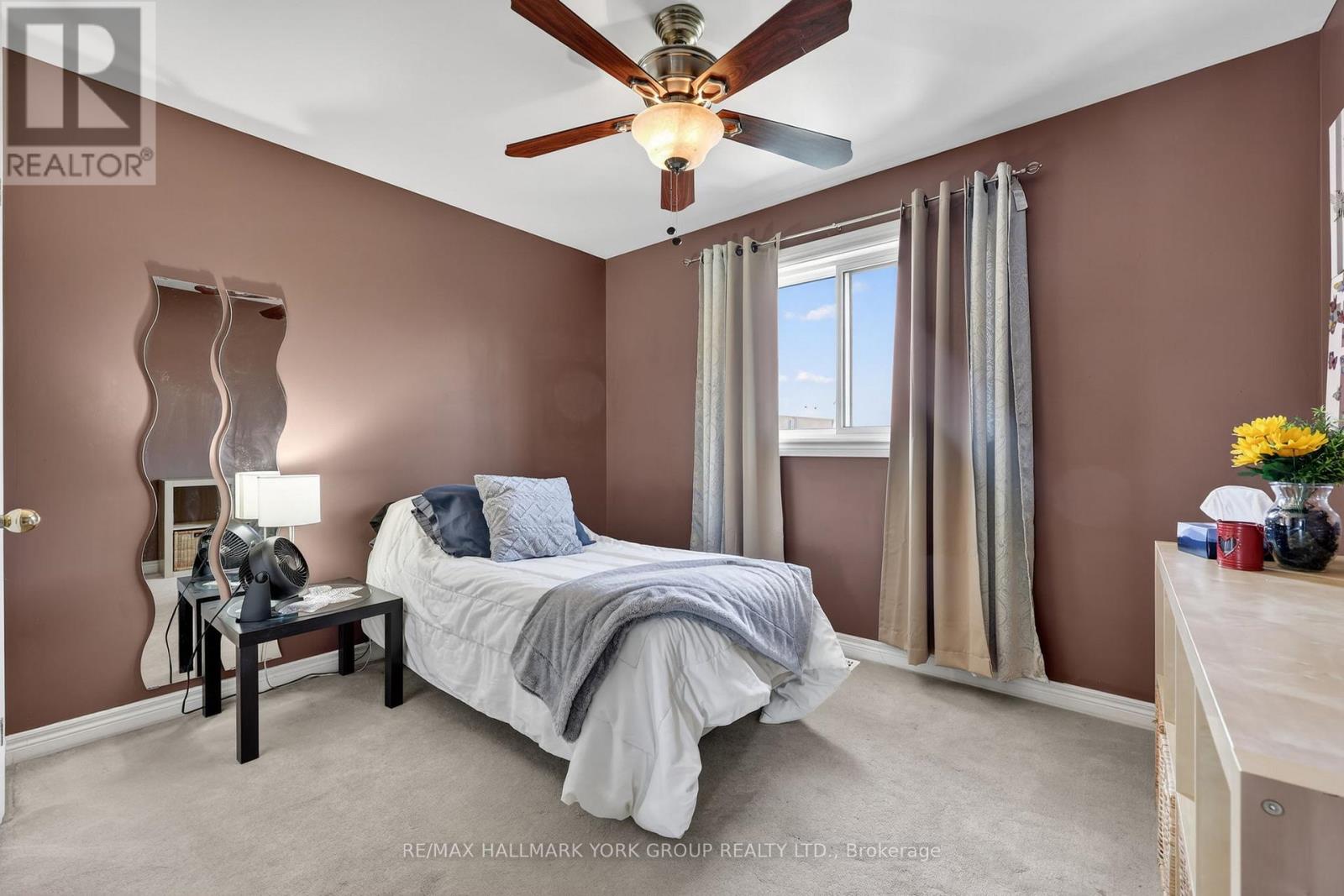 54 Bambi Crescent, Georgina, Ontario  L4P 4C6 - Photo 28 - N12977882