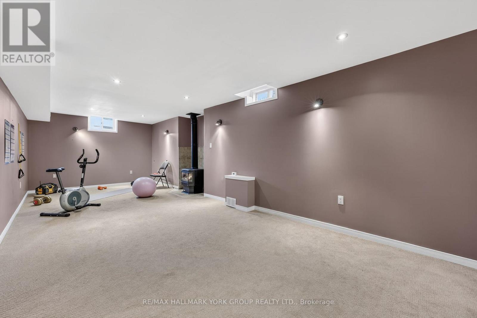 54 Bambi Crescent, Georgina, Ontario  L4P 4C6 - Photo 32 - N12977882