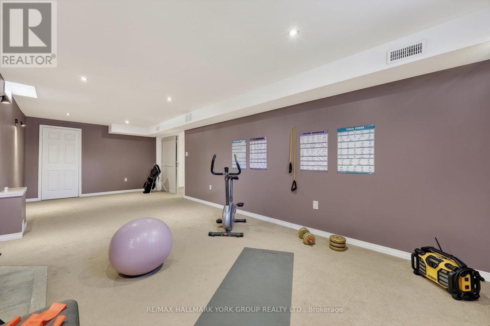 54 Bambi Crescent, Georgina, Ontario  L4P 4C6 - Photo 34 - N12977882