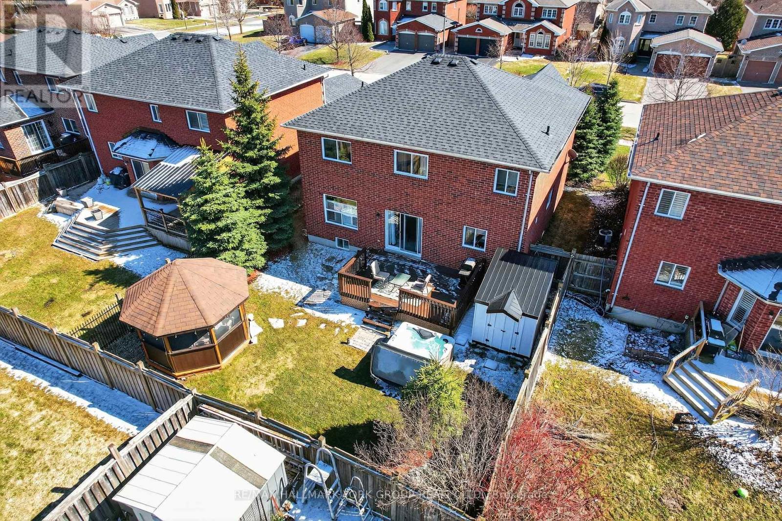 54 Bambi Crescent, Georgina, Ontario  L4P 4C6 - Photo 48 - N12977882