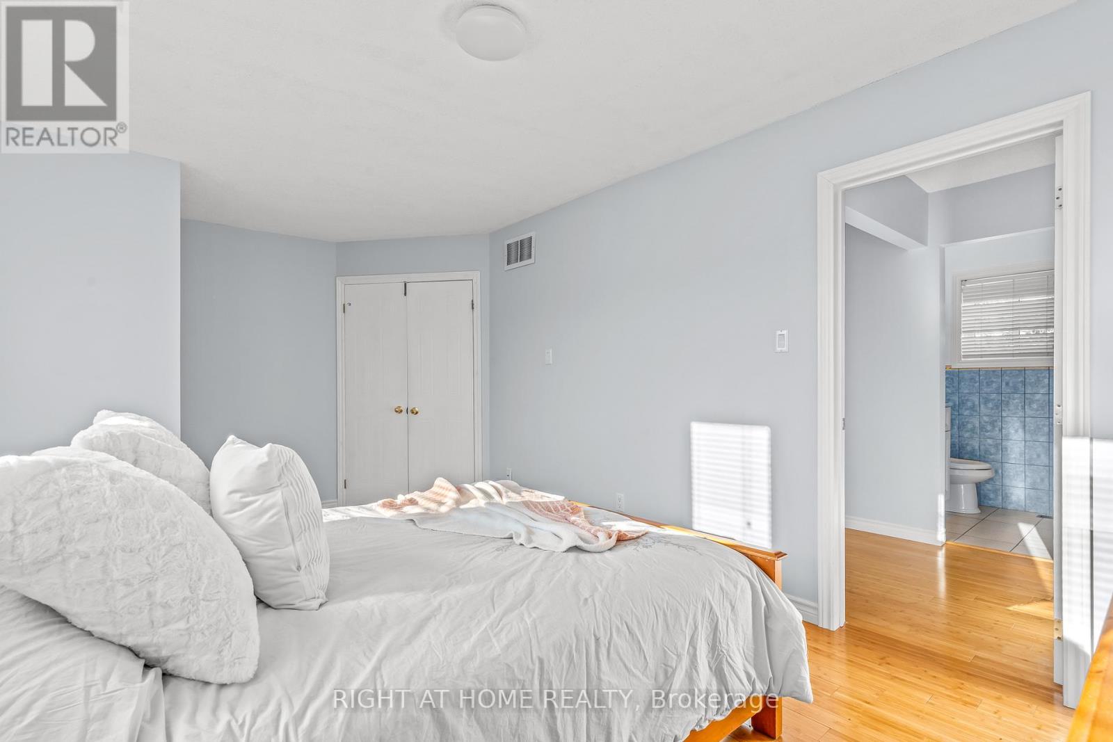 41 Forest Wood Drive, Essa, Ontario  L3W 0J8 - Photo 22 - N12977890