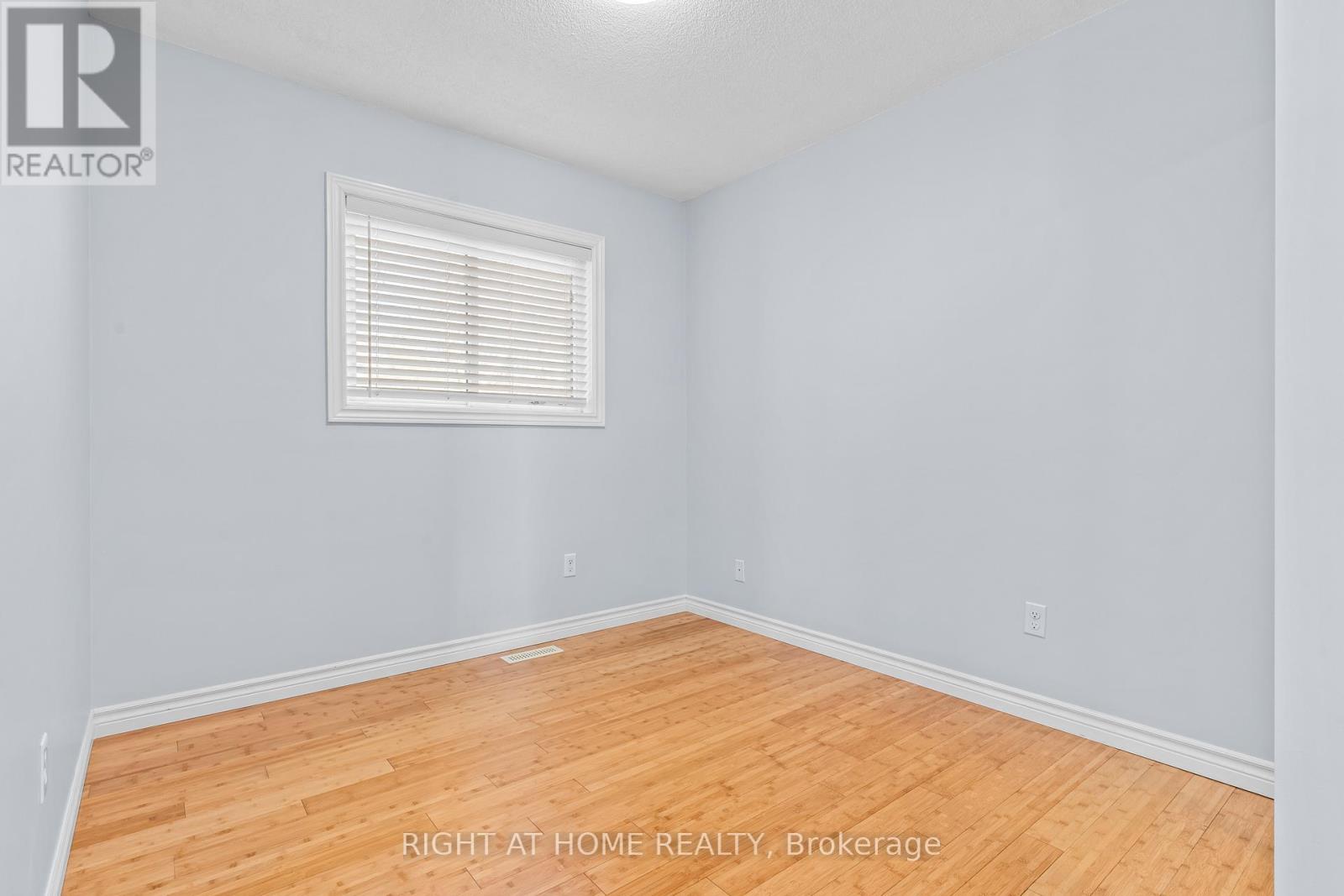 41 Forest Wood Drive, Essa, Ontario  L3W 0J8 - Photo 31 - N12977890