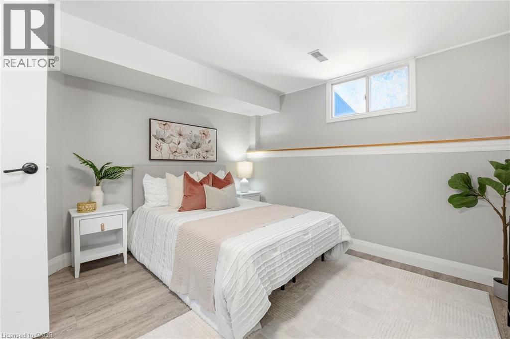 304 Dinison Place, Kitchener, Ontario  N2E 3A6 - Photo 21 - 40818023