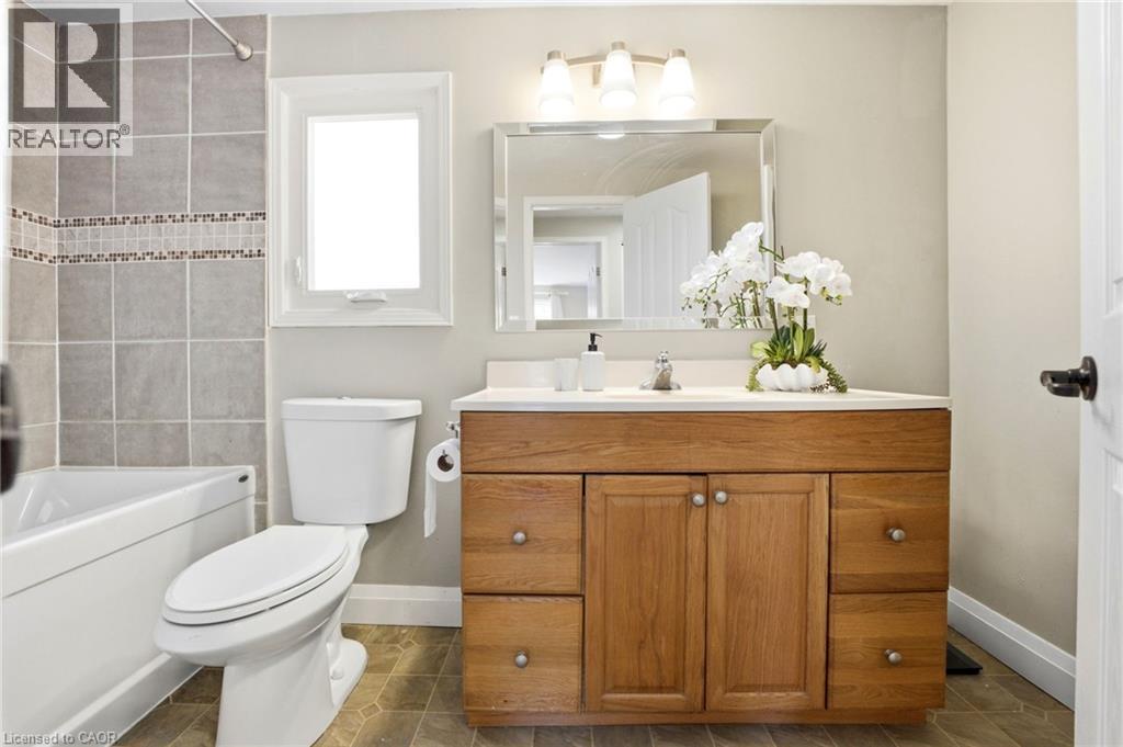 304 Dinison Place, Kitchener, Ontario  N2E 3A6 - Photo 22 - 40818023