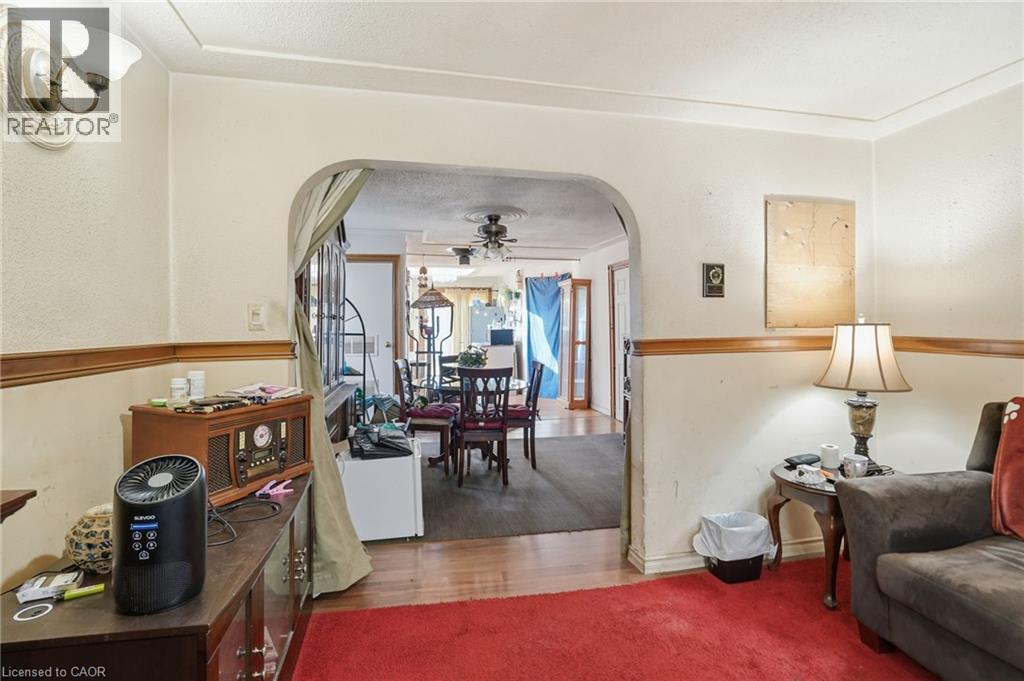 1382 Cannon Street E, Hamilton, Ontario  L8H 1W1 - Photo 4 - 40817999