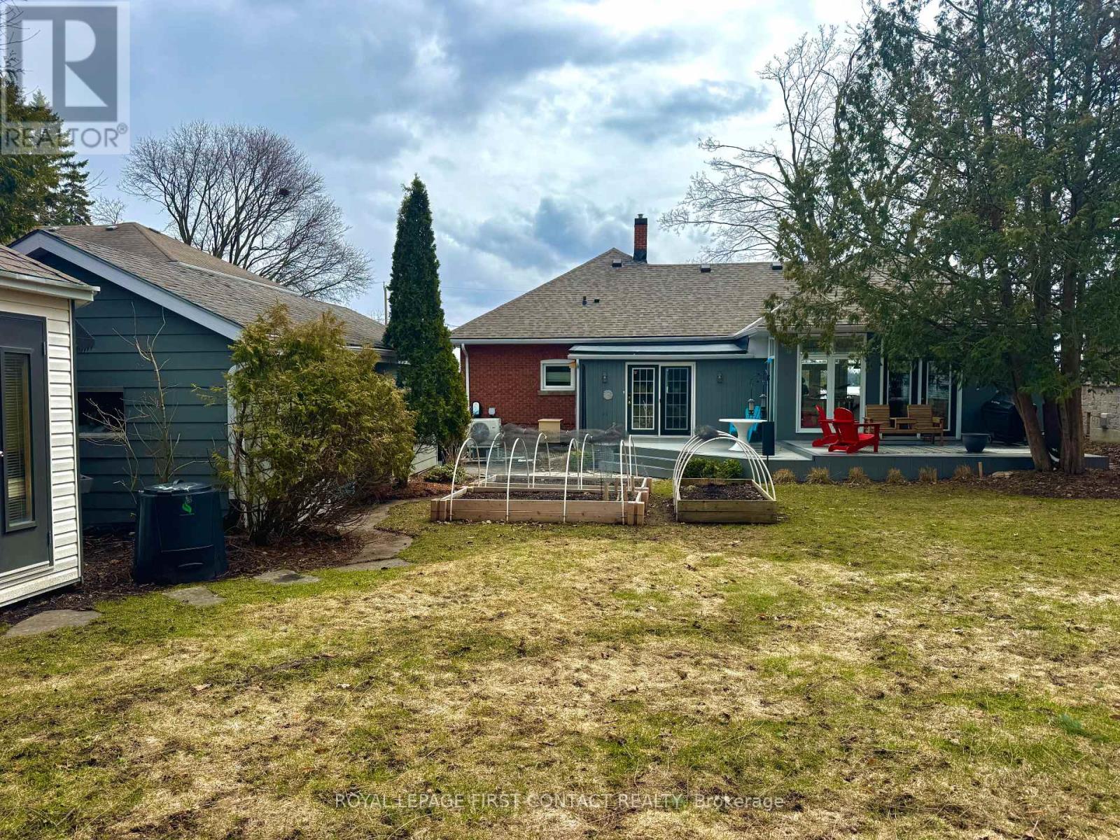 162 Kempenfelt Drive, Barrie (North Shore), Ontario  L4M 1C2 - Photo 26 - S12977824