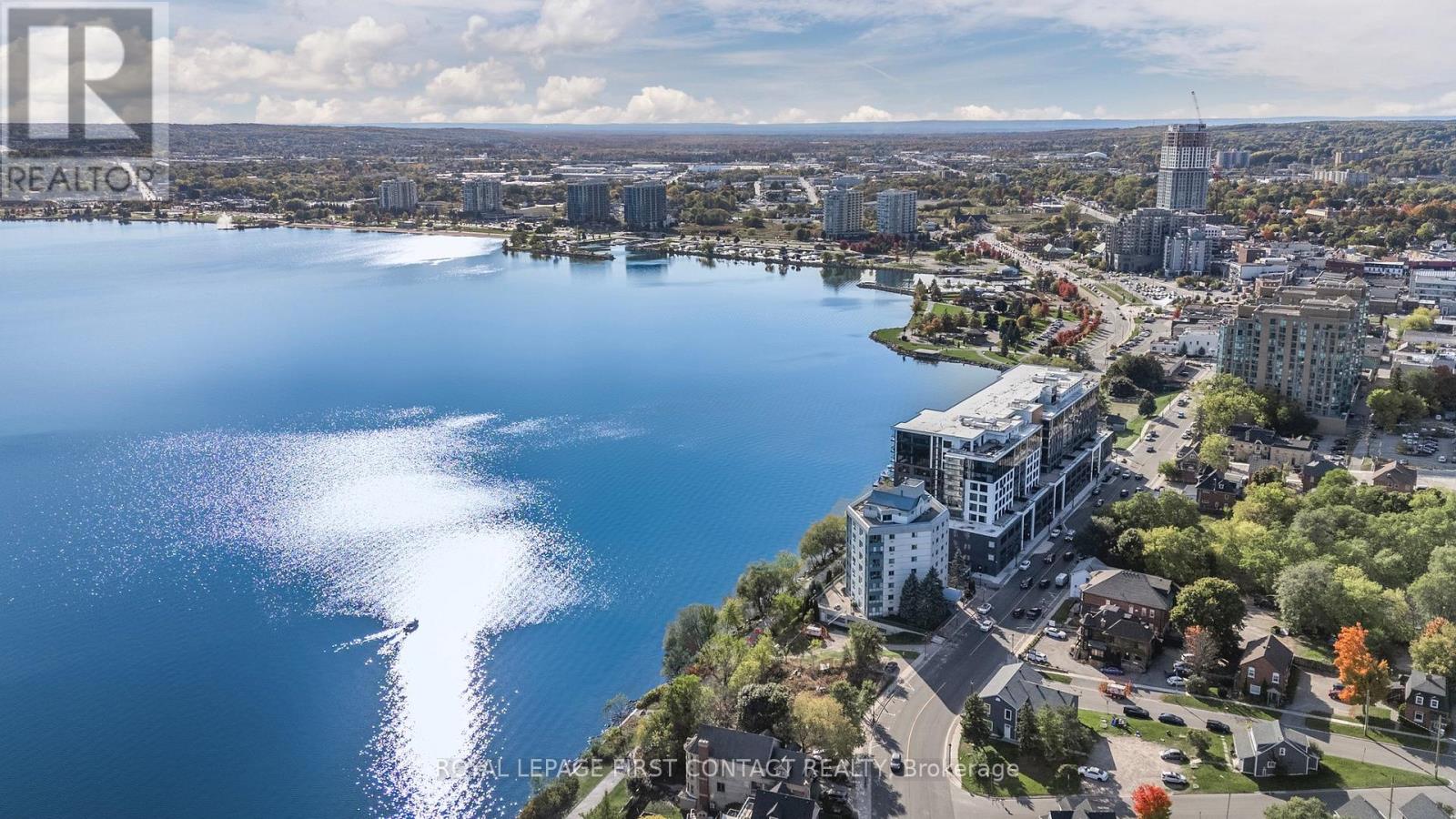 162 Kempenfelt Drive, Barrie (North Shore), Ontario  L4M 1C2 - Photo 46 - S12977824