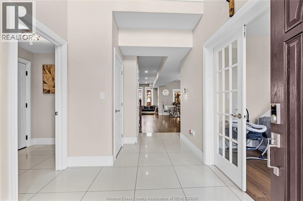 889 Lakewood, Lakeshore, Ontario  N0R 1A0 - Photo 6 - 26007127