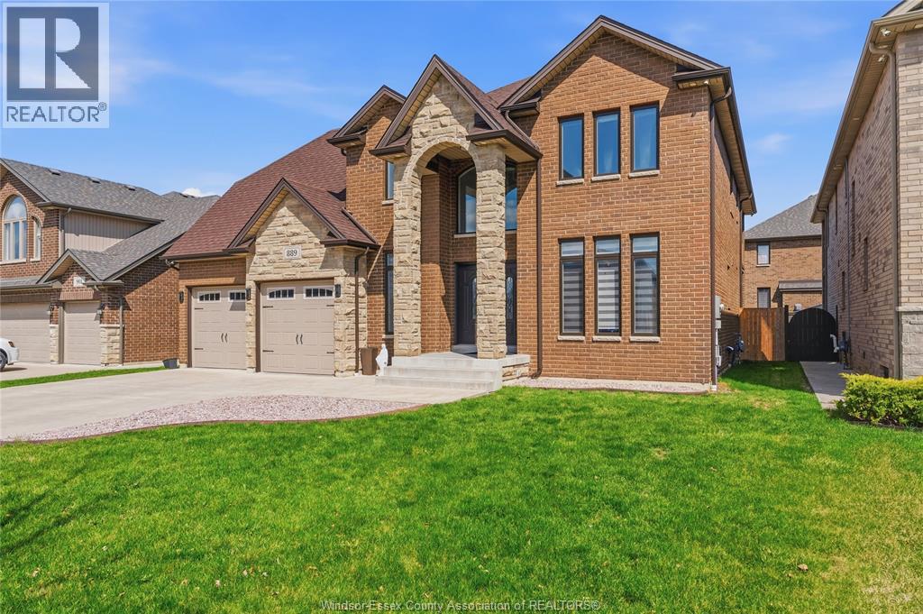 889 Lakewood, Lakeshore, Ontario  N0R 1A0 - Photo 3 - 26007127