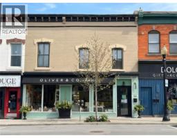 56 KING Street W, Dundas, Ontario