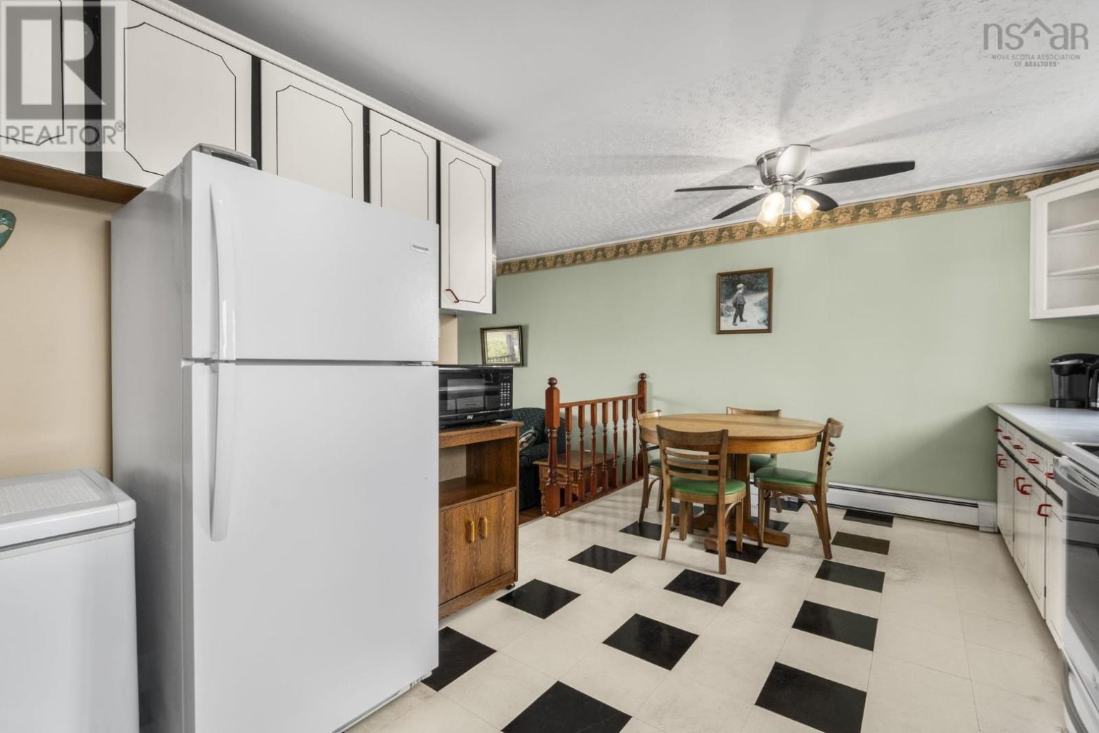 19 Shalimar Crescent, Dartmouth, Nova Scotia  B2W 4L5 - Photo 12 - 202606724