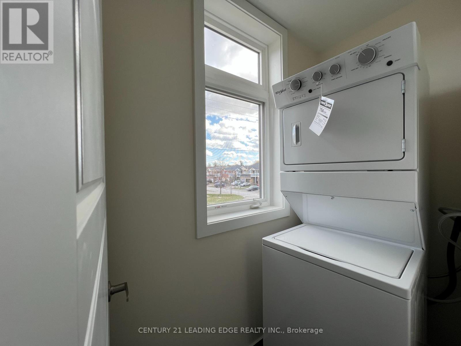 211 - 250 Finch Avenue, Pickering, Ontario  L1V 0G6 - Photo 12 - E12813532