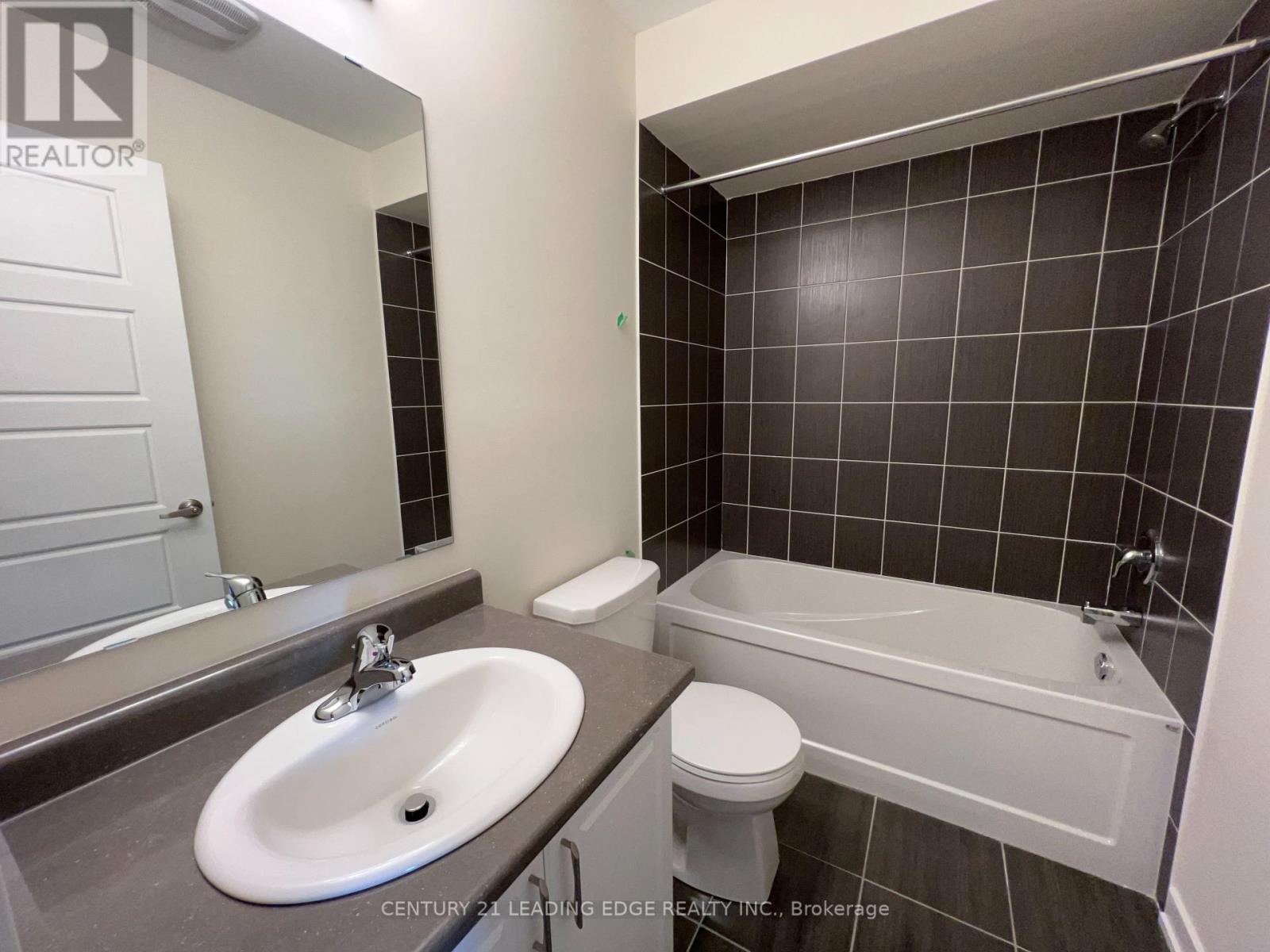 211 - 250 Finch Avenue, Pickering, Ontario  L1V 0G6 - Photo 20 - E12813532