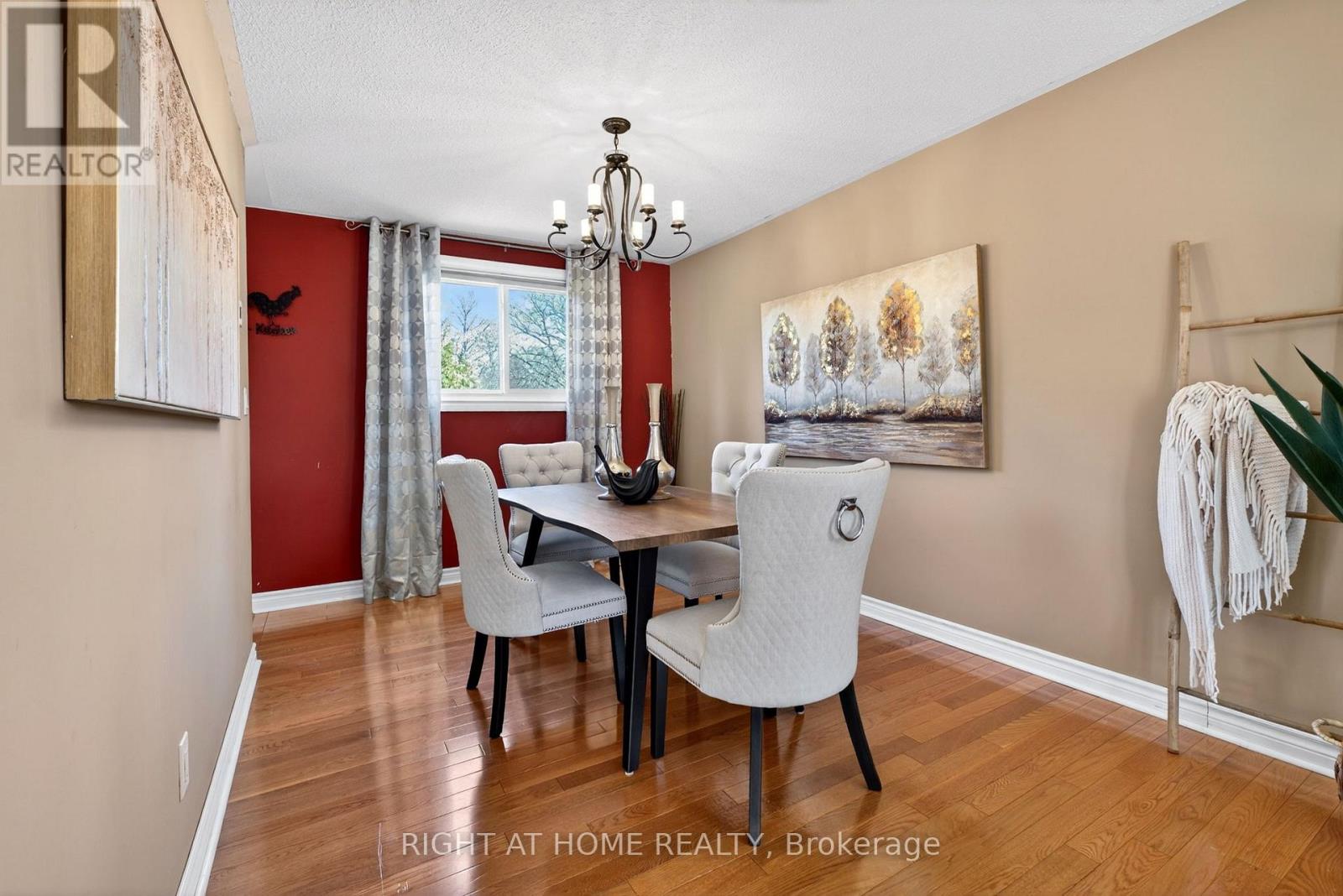 249 Lorindale Drive, Oshawa, Ontario  L1H 6X5 - Photo 9 - E12975948